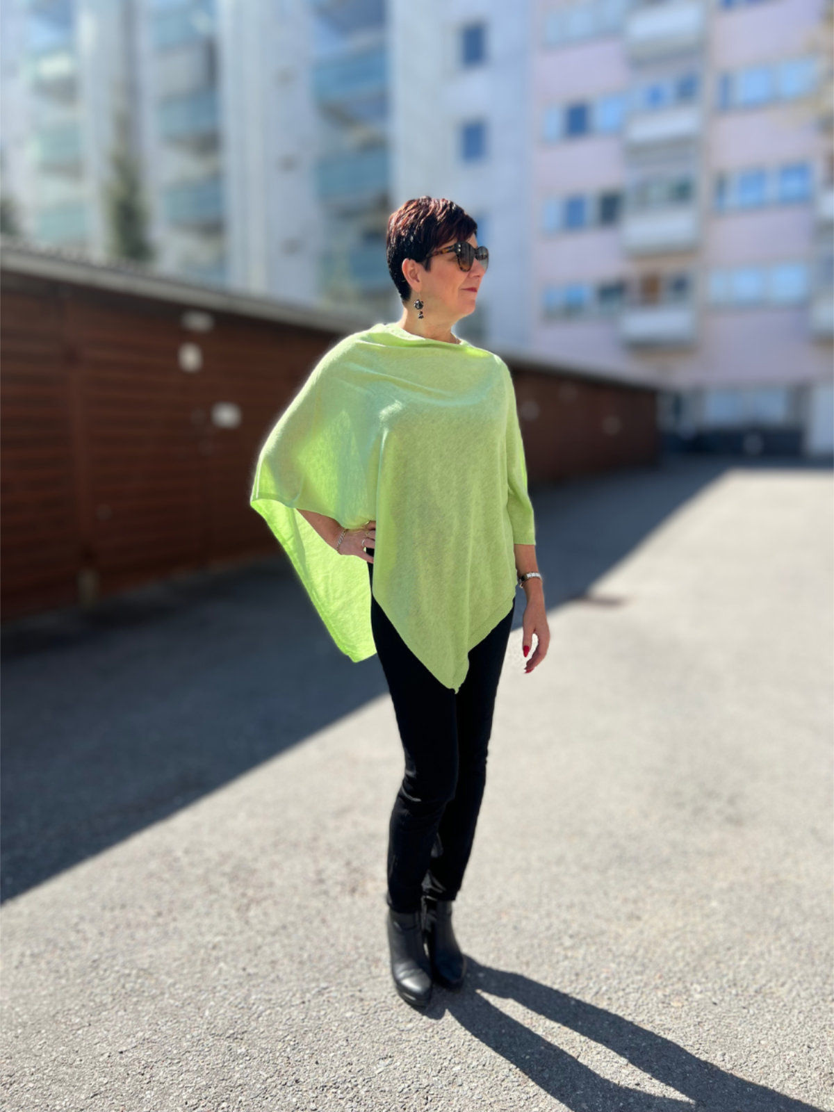 Poncho Juolas vaaleanvihreä, Lasessor